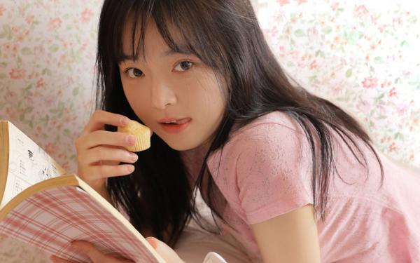 贺瑞阳贺时薇沈逸飞小说 《老婆让继兄管家后，我让她破产了》小说全文免费阅读