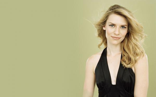 《穿越后，我帮弃女夺位，再让她看清现实》沈砚赵徽音苏文彦全文精彩试读