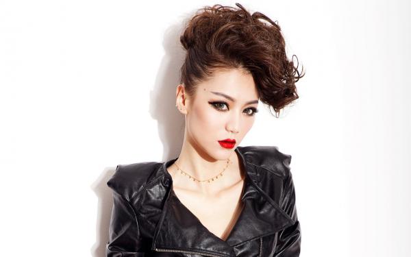 《苏晚萧惊寒顾廷洲》离婚当天,我连通古代囤货暴富,前夫跪了大结局免费试读