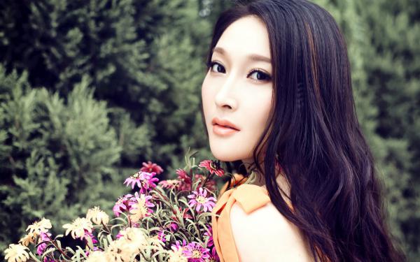 《阎骁苏晚棠》婚礼闹剧后，我把所有人一锅端小说精彩内容在线阅读